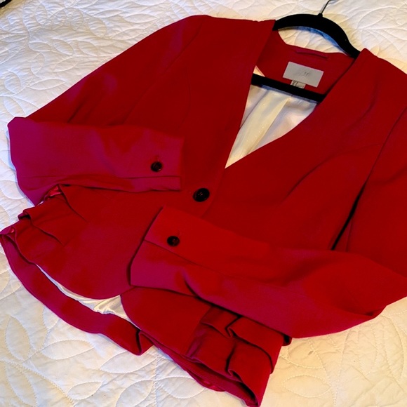 H&M Jacket 🧥 - Picture 4 of 8